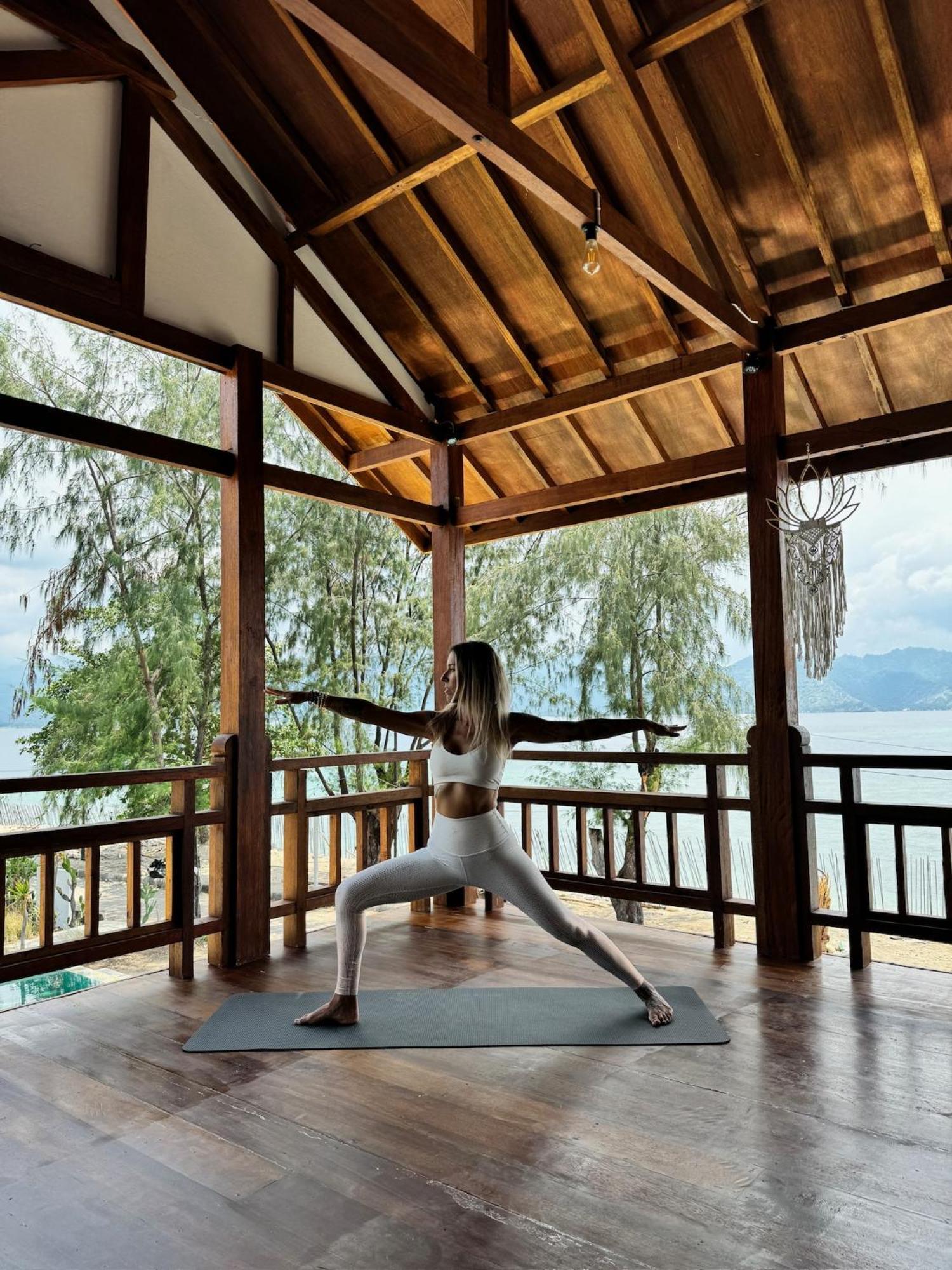 Flowers & Fire Yoga Garden Νησιά Γκίλι Εξωτερικό φωτογραφία