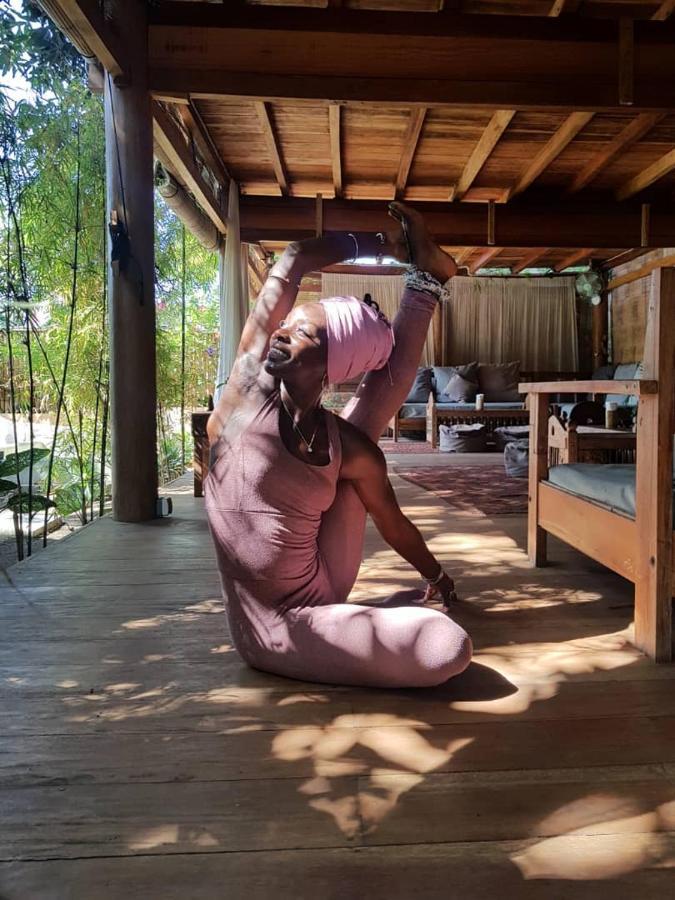 Flowers & Fire Yoga Garden Νησιά Γκίλι Εξωτερικό φωτογραφία
